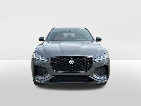 Used 2025 Jaguar F-PACE R-Dynamic S image 6