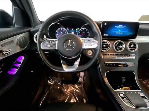Used 2023 Mercedes-Benz GLC 300 4MATIC Coupe image 6