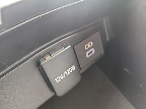 Certified 2024 Toyota Corolla LE FWD image 25