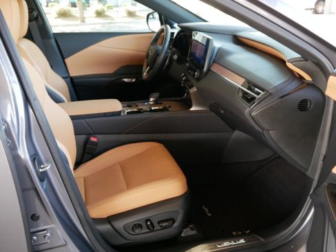 Used 2023 Lexus RX 350 Premium Plus w/ Accessory Package (Z1) image 10