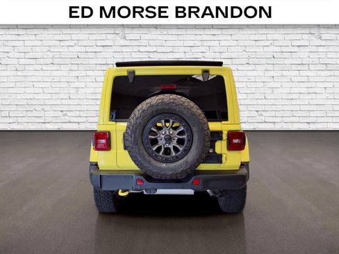 Used 2022 Jeep Wrangler Unlimited Rubicon w/ Trailer Tow Package AWD/4WD image 4