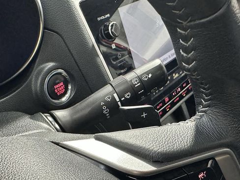 Used 2018 Subaru Outback 2.5i Limited image 18