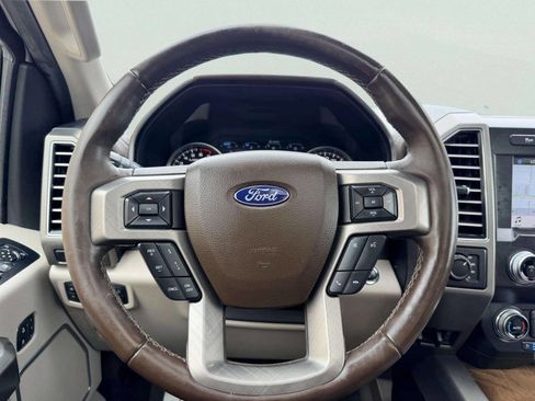 Used 2019 Ford F150 Limited image 34