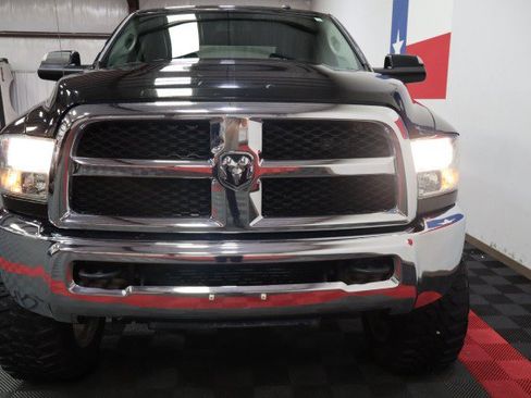 Used 2017 RAM 2500 Tradesman w/ Chrome Appearance Group AWD/4WD image 24