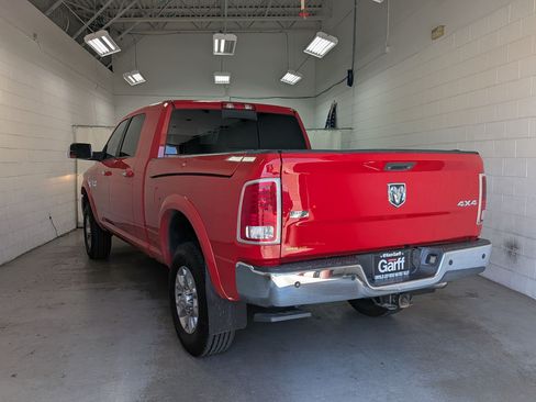 Used 2015 RAM 2500 Laramie w/ Convenience Group AWD/4WD image 9