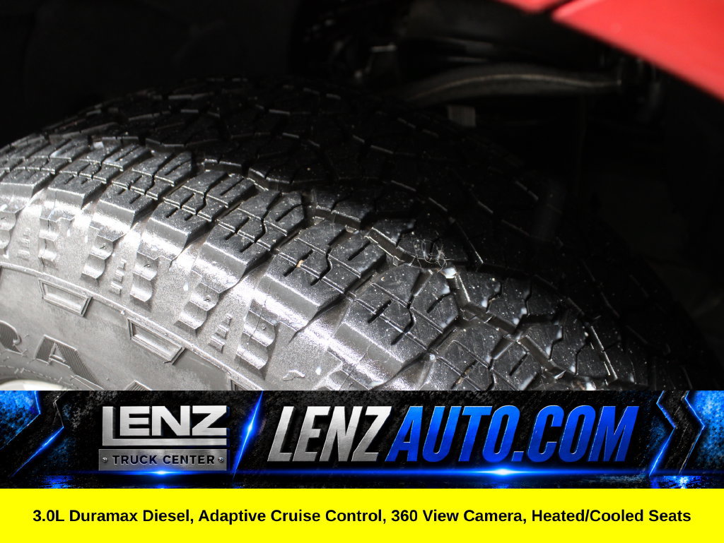 Used 2025 Chevrolet Silverado 1500 High Country AWD/4WD image 10