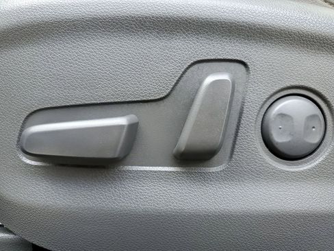 Used 2018 Kia Sportage SX image 19