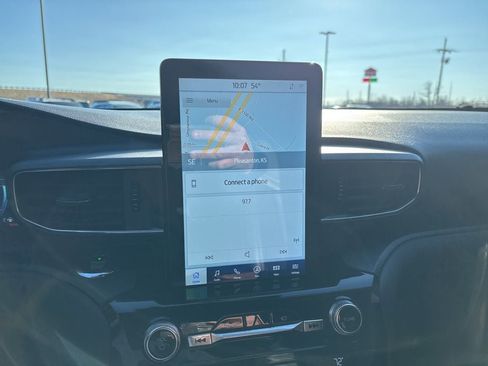 Used 2021 Ford Explorer ST image 10