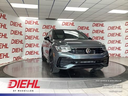 Used 2023 Volkswagen Tiguan SE R-Line FWD image 1