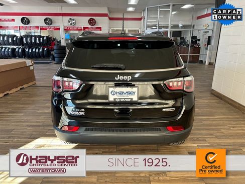 Certified 2022 Jeep Compass Latitude w/ Sun and Sound Group image 4