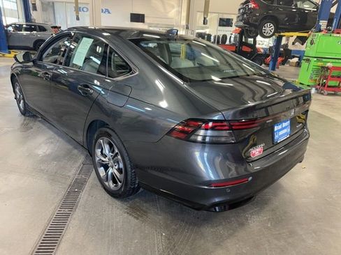 Used 2024 Honda Accord EX-L image 11