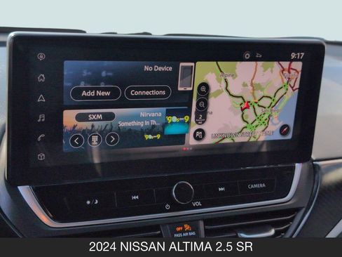 Used 2024 Nissan Altima 2.5 SR w/ SR Premium Package FWD image 22