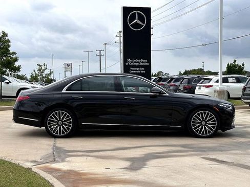 Certified 2025 Mercedes-Benz S 580 4MATIC Sedan image 9