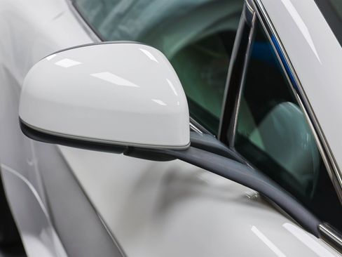 Used 2011 Aston Martin V12 Vantage Coupe image 30