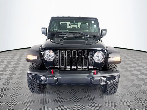 Used 2022 Jeep Gladiator Rubicon w/ Cold Weather Group AWD/4WD image 2