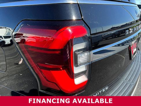 Used 2024 Ford Expedition Max Limited AWD/4WD image 21
