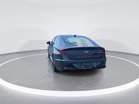 Used 2021 Hyundai Sonata Limited FWD image 6