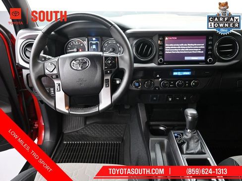 Used 2023 Toyota Tacoma TRD Sport AWD/4WD image 11