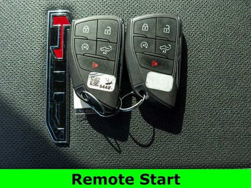 Used 2024 GMC Sierra 2500 AT4 w/ AT4 Premium Plus Package image 30