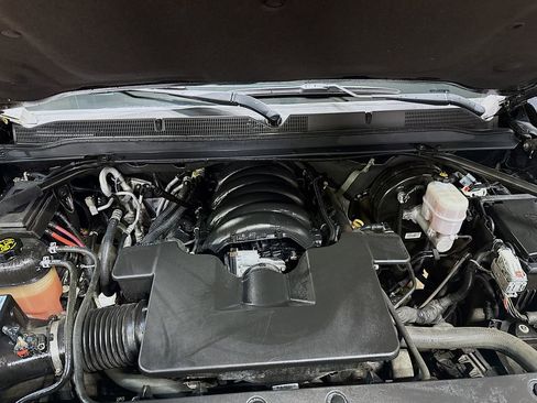 Used 2020 GMC Yukon XL SLT image 32