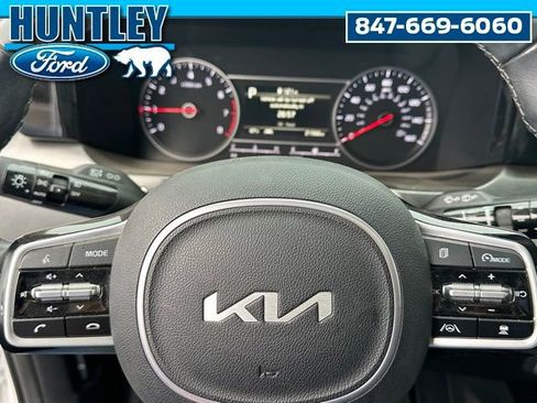 Used 2022 Kia Sorento SX image 26
