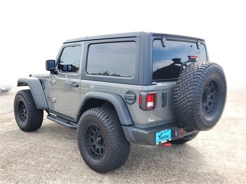Used 2021 Jeep Wrangler Rubicon image 3