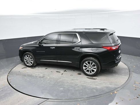 Used 2018 Chevrolet Traverse Premier image 24