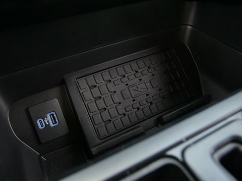 Used 2024 Ford F150 XLT w/ Equipment Group 302A MID image 15