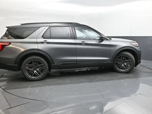 New 2026 Ford Explorer ST AWD/4WD image 31