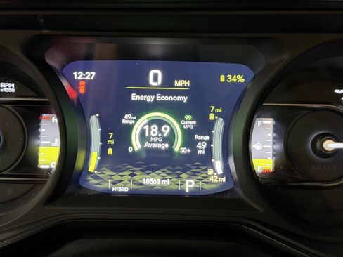 Used 2024 Jeep Wrangler Unlimited image 25