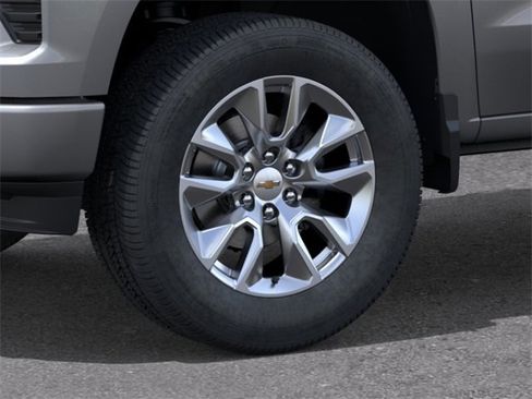 New 2026 Chevrolet Silverado 1500 Custom RWD image 9