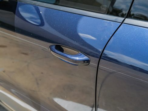 Used 2018 Porsche Macan image 40