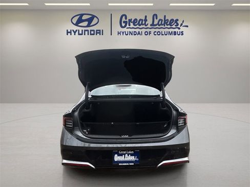 New 2026 Hyundai Sonata SEL FWD image 10