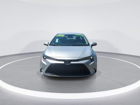 Used 2022 Toyota Corolla L FWD image 3