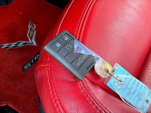 Used 2016 Chevrolet Corvette Stingray Convertible w/ 3LT Preferred Equipment Group RWD image 8