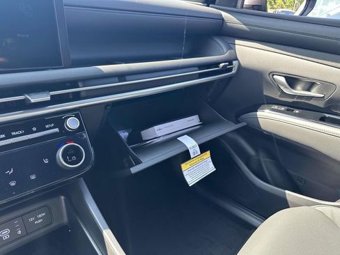 New 2025 Hyundai Santa Cruz XRT image 13