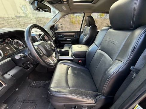 Used 2018 RAM 2500 Laramie w/ Sport Appearance Group image 18