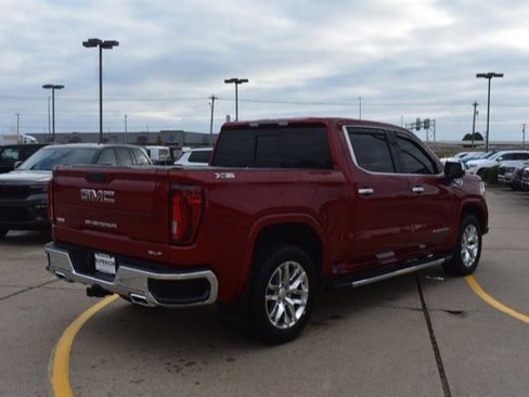 Used 2022 GMC Sierra 1500 SLT w/ SLT Premium Plus Package image 5