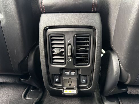 Used 2021 Dodge Durango R/T w/ Blacktop Package AWD/4WD image 21
