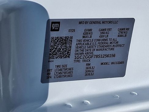 New 2025 Chevrolet Express 3500 w/ Driver Convenience Package image 14