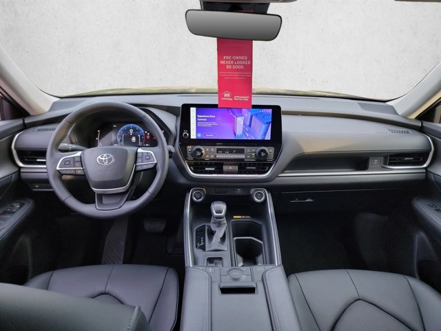 Used 2026 Toyota Grand Highlander FWD image 20