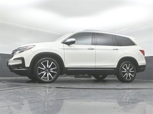 Used 2019 Honda Pilot Elite image 37