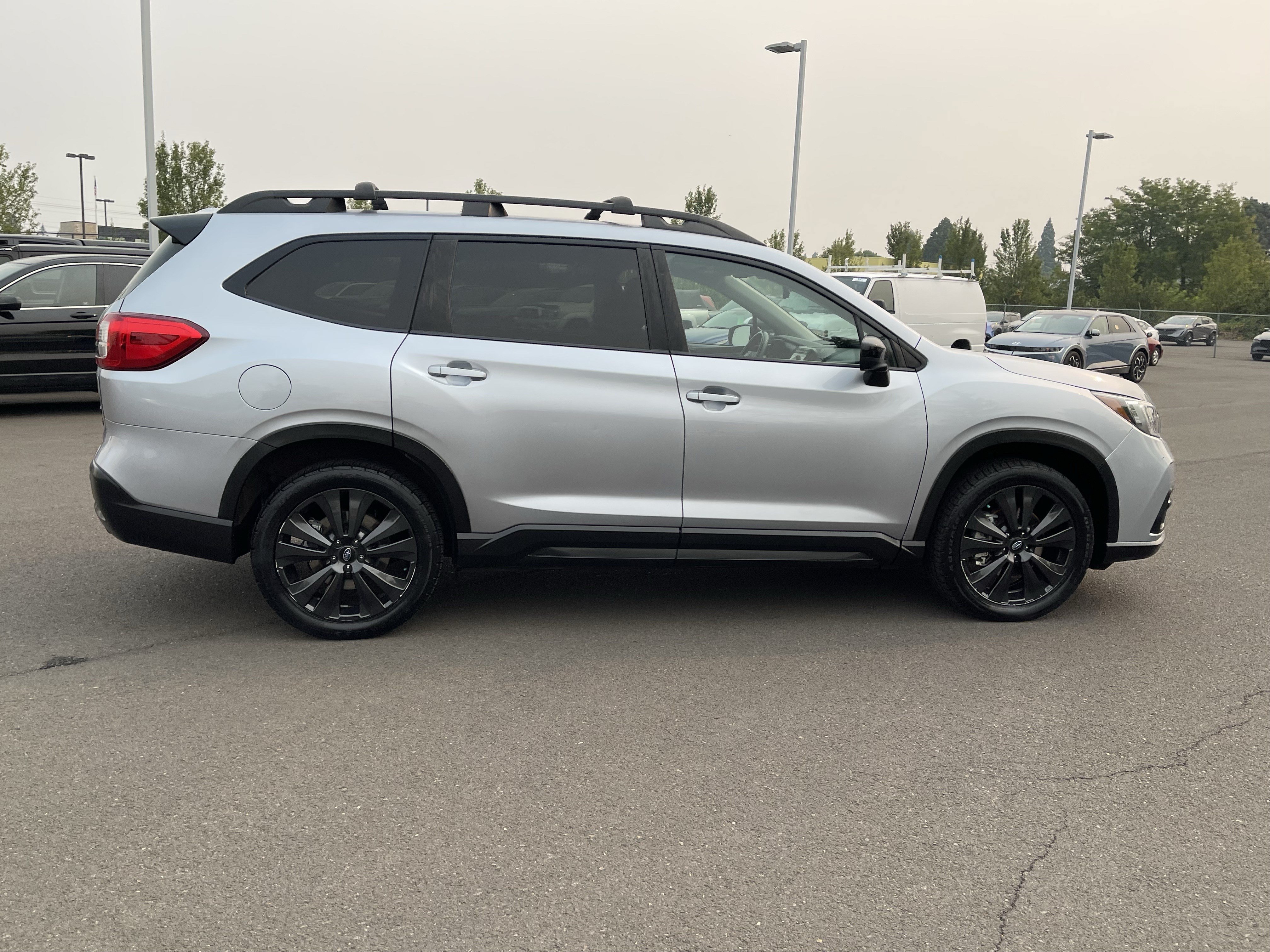 Used 2022 Subaru Ascent Onyx Edition AWD/4WD image 6