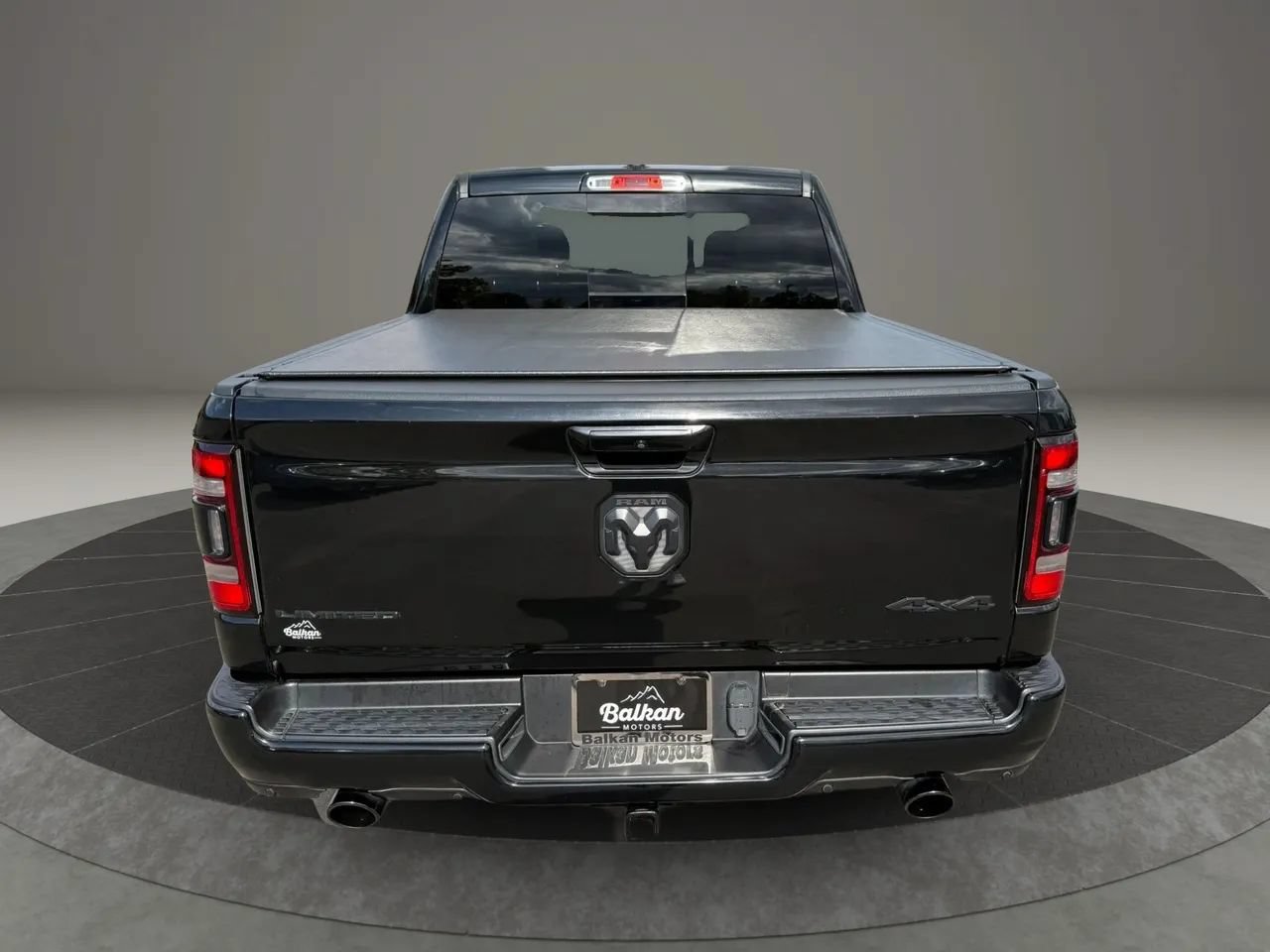 Used 2022 RAM 1500 Limited w/ (RED) Edition AWD/4WD image 6