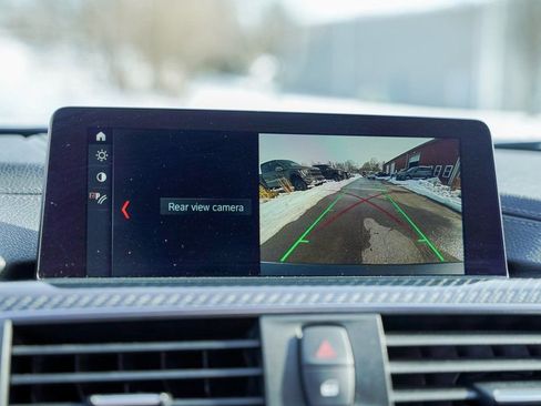 Used 2018 BMW M3 image 35