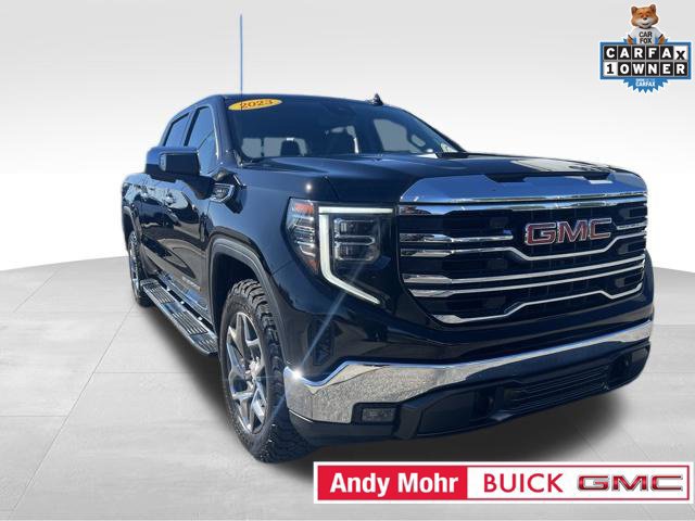 Used 2023 GMC Sierra 1500 SLT w/ SLT Convenience Package AWD/4WD image 2