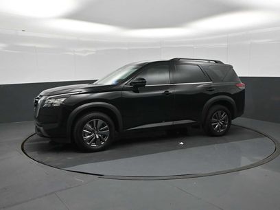 Used 2025 Nissan Pathfinder SV