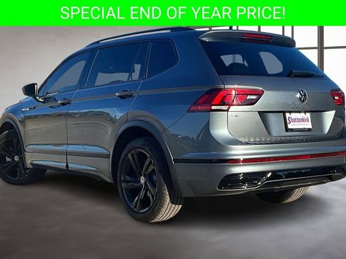 Used 2023 Volkswagen Tiguan SE R-Line image 4