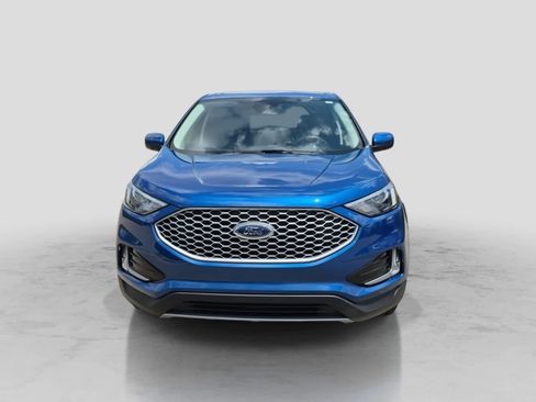 Used 2024 Ford Edge SEL w/ Convenience Package AWD/4WD image 3