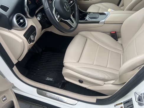 Certified 2022 Mercedes-Benz GLC 300 image 16